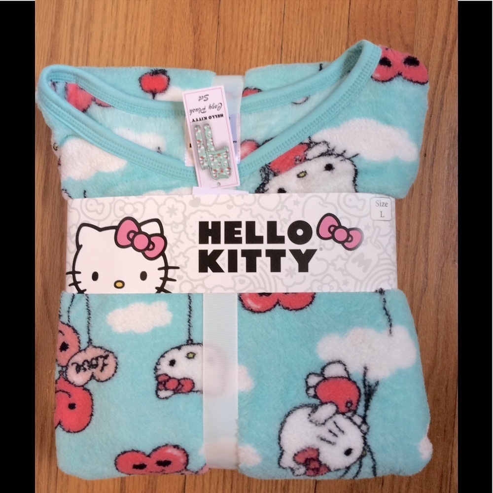 🎁Hello kitty pajamas set